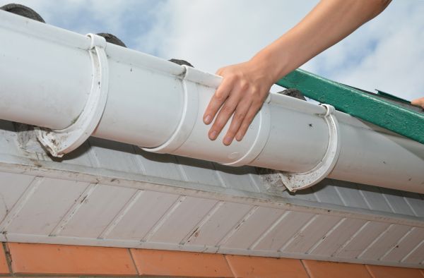 Cost of Barn Gutter Installation in Carrollton